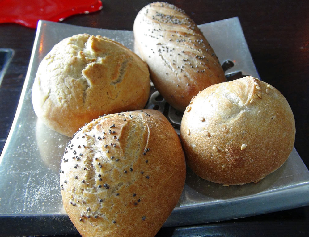 Pains (Cacahuète, poisson)
