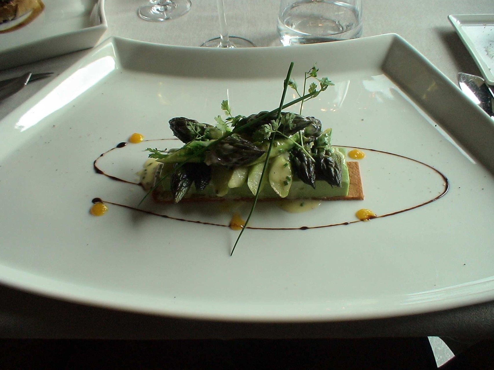 Grosses asperges vertes