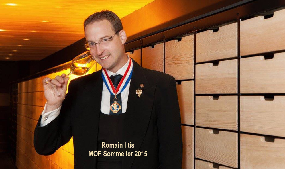 Le sommelier : Romain ILTIS MOF 2015 - Crédit photo : Facebook Villa René Lalique