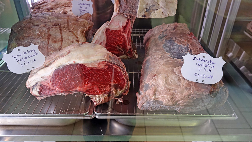 Armoire de stockage des viandes prêtes à être dégustées