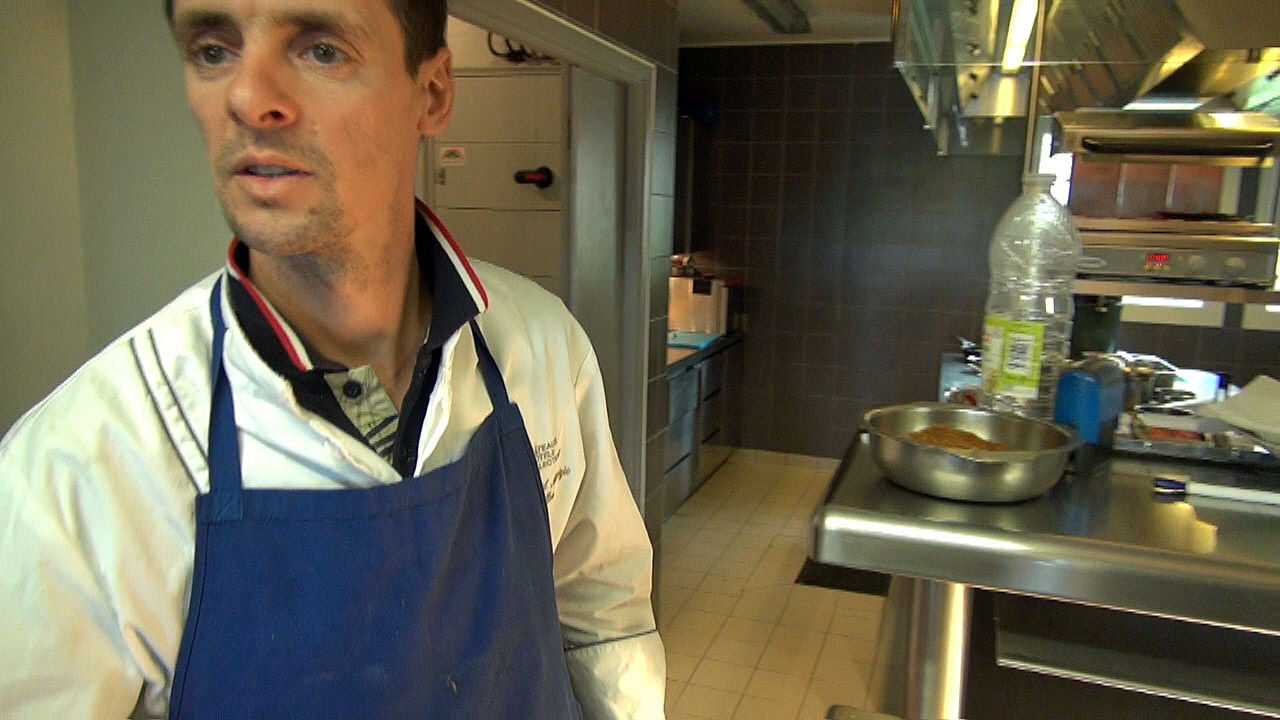 Cyril Attrazic me reçoit en cuisineee
