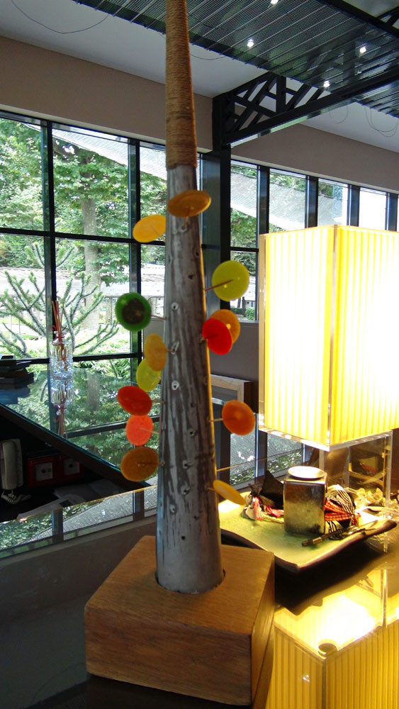 L'arbre à sucettes multicolores