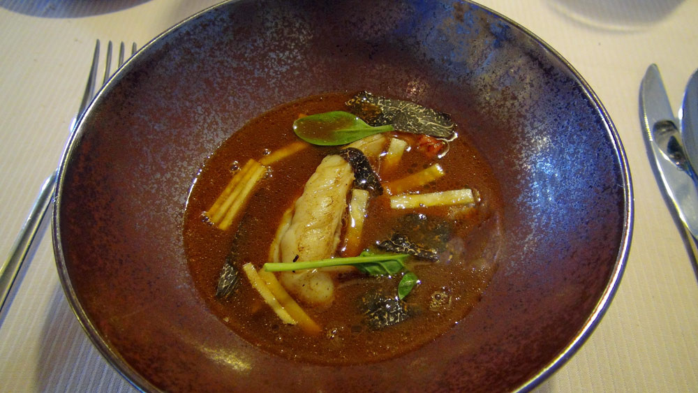 Homard, truffe & jus de carcasse de homard