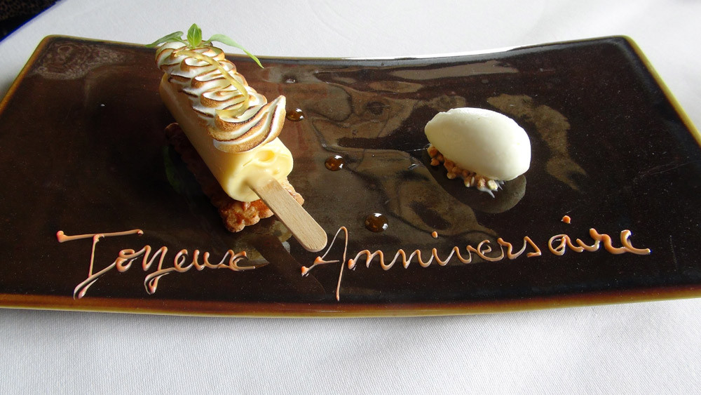 Tarte citron meringuée, sorbet yaourt