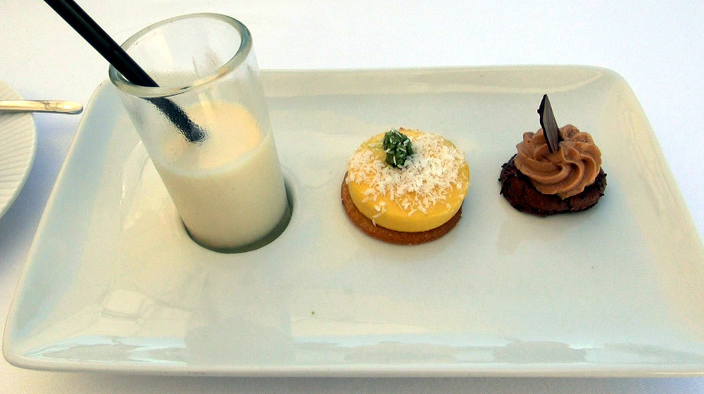 Première assiette de mignardises