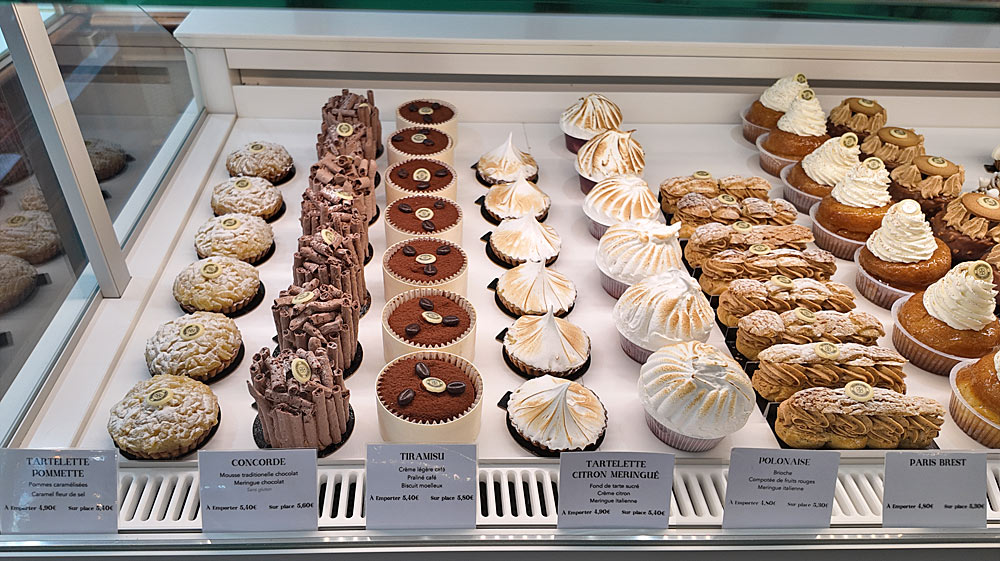 Quelques-unes de la vingtaine de pâtisseries proposées