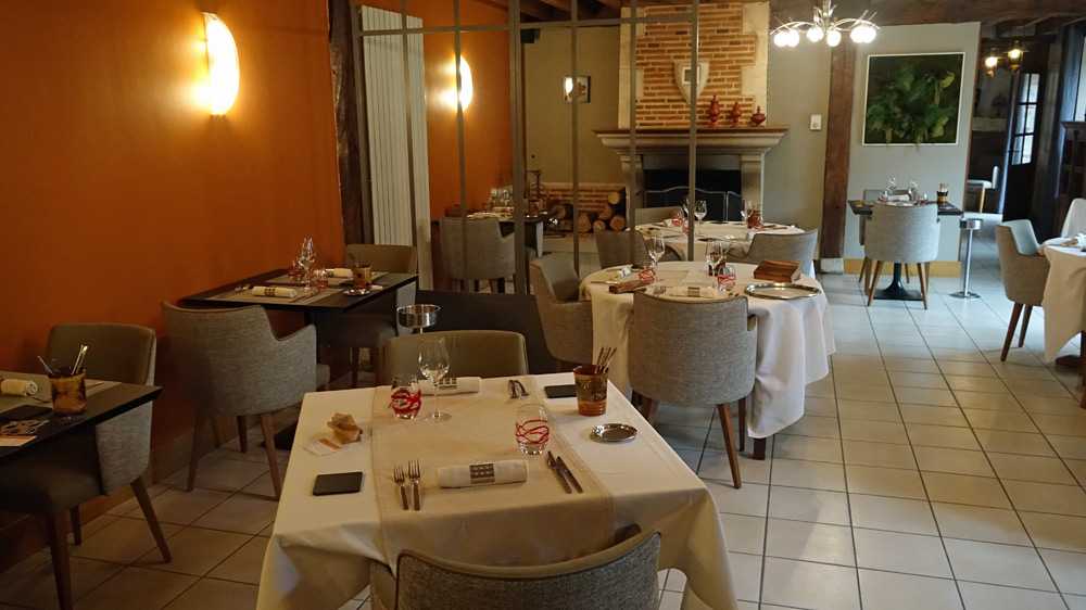 Une autre des 3 salles à manger
