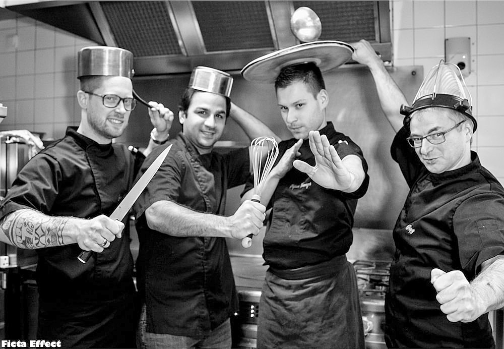 L'équipe de cuisine - Crédit photo : Ficta effect (http://www.fictaeffect.com/fr)