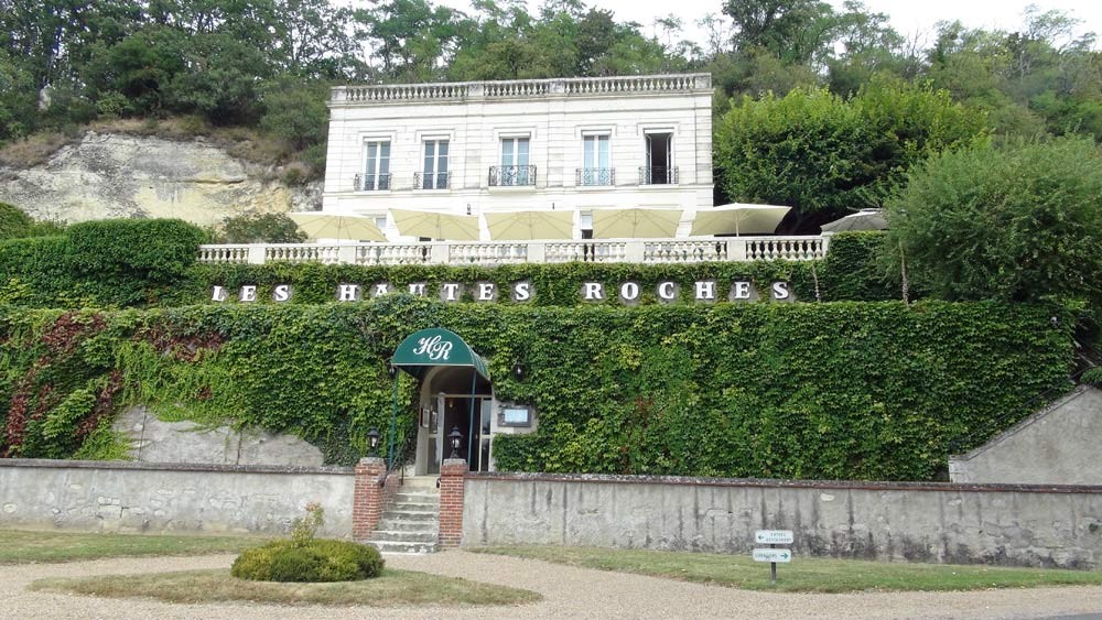 L'entrée et la terrasse