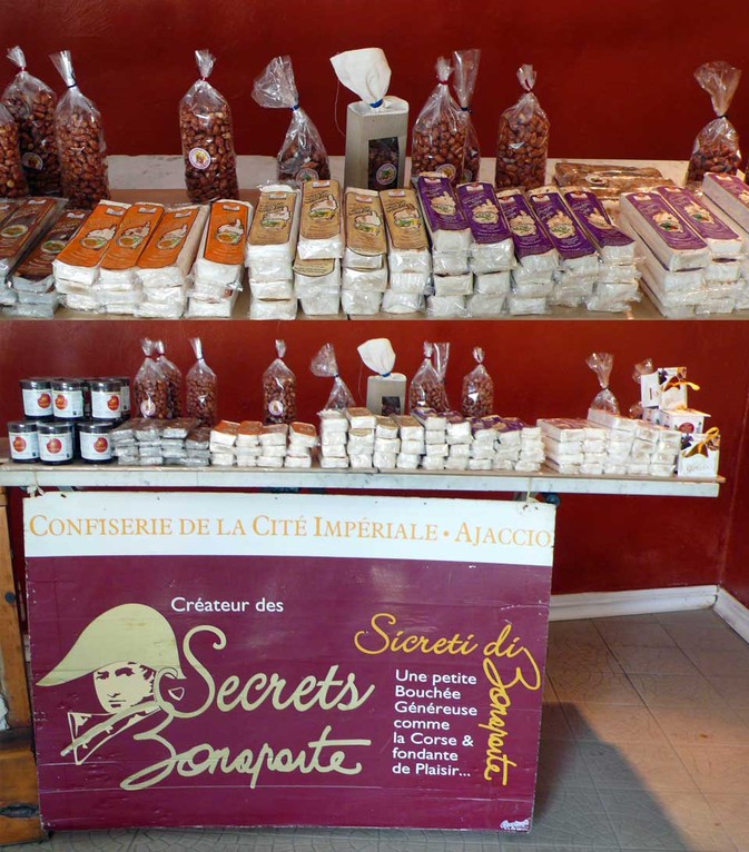 Les nougats en vente à la boutique