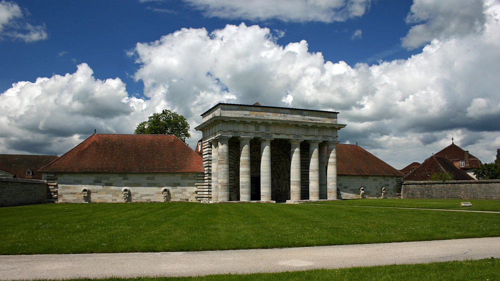 Arc-et-Senans, l'entrée de la Saline Royale
