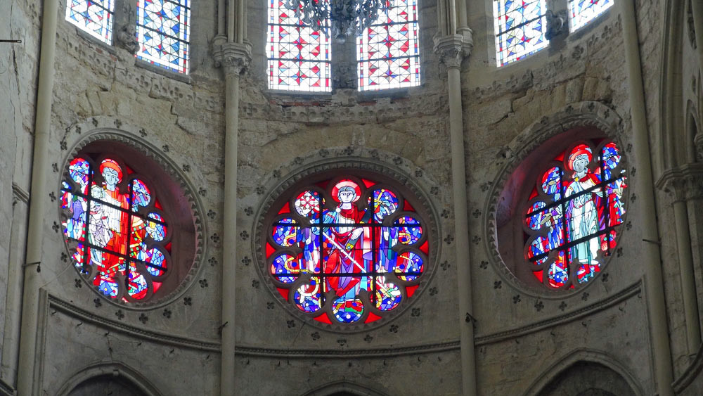 Moret-sur-Loing : vitraux de l'église