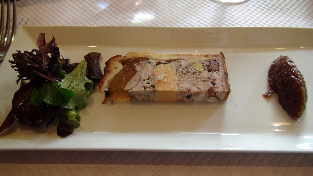 Pâté en croûte au foie gras et ris de veau (Champion du monde 2009)