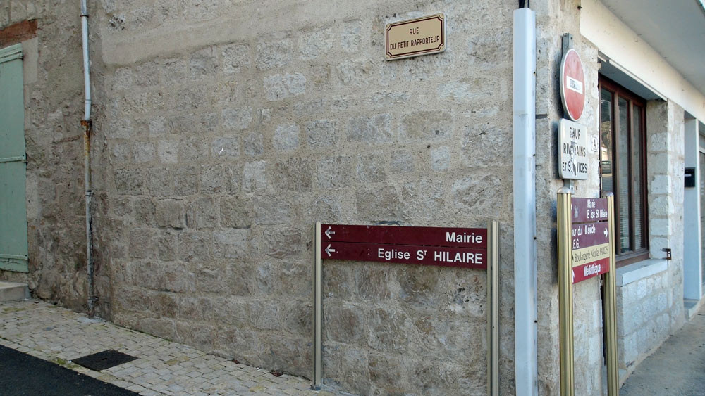 La rue du Petit Rapporteur (inaugurée en avril 2007, en présence de Pierre Bonte)