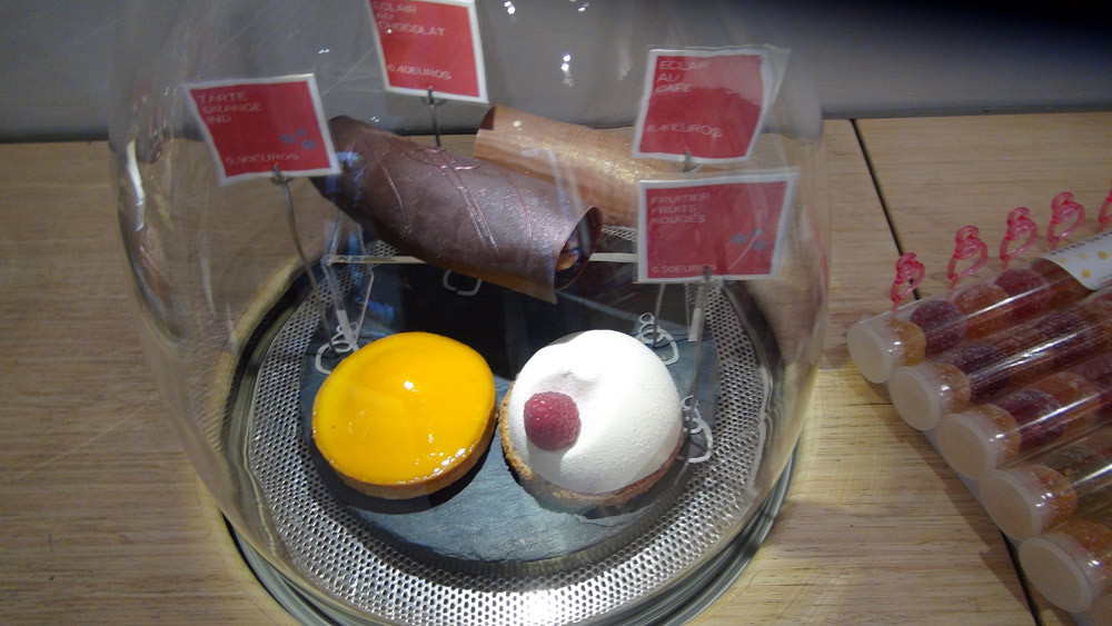 Tarte orange - Éclair chocolat - Éclair café - Fruitier fruits rouges (individuels)