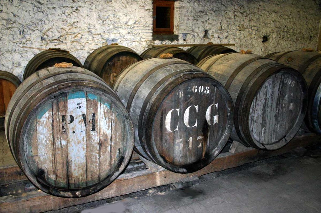 Les barriques de vin de voile