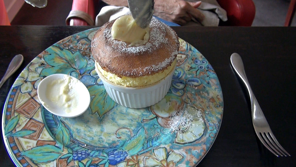 Le service du Soufflé citron, glace chocolat blanc : épisode 3