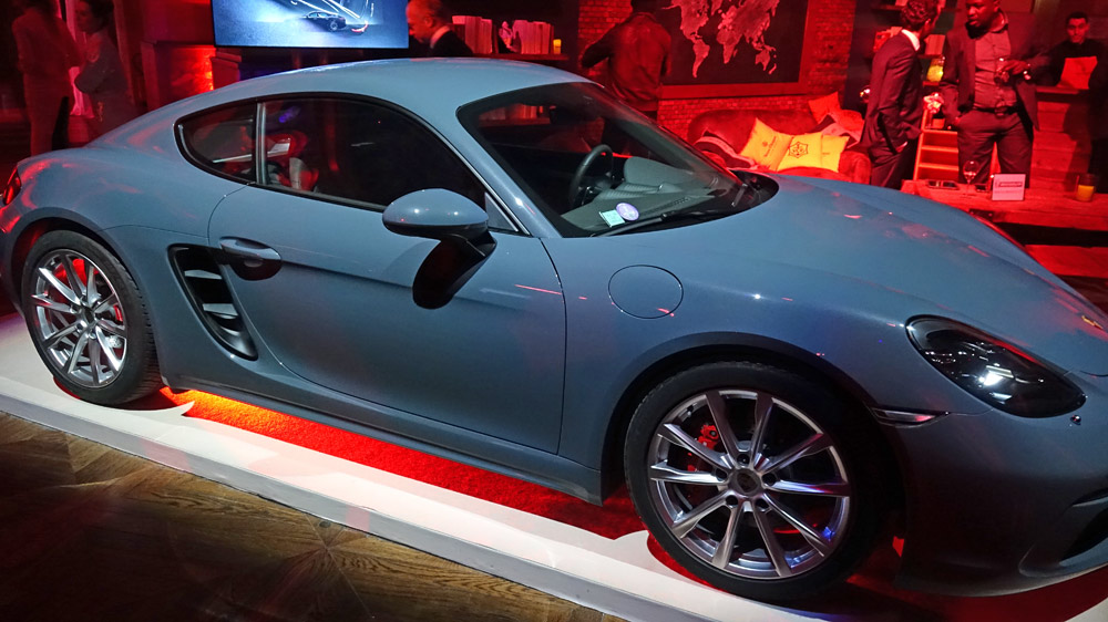 Une Porsche