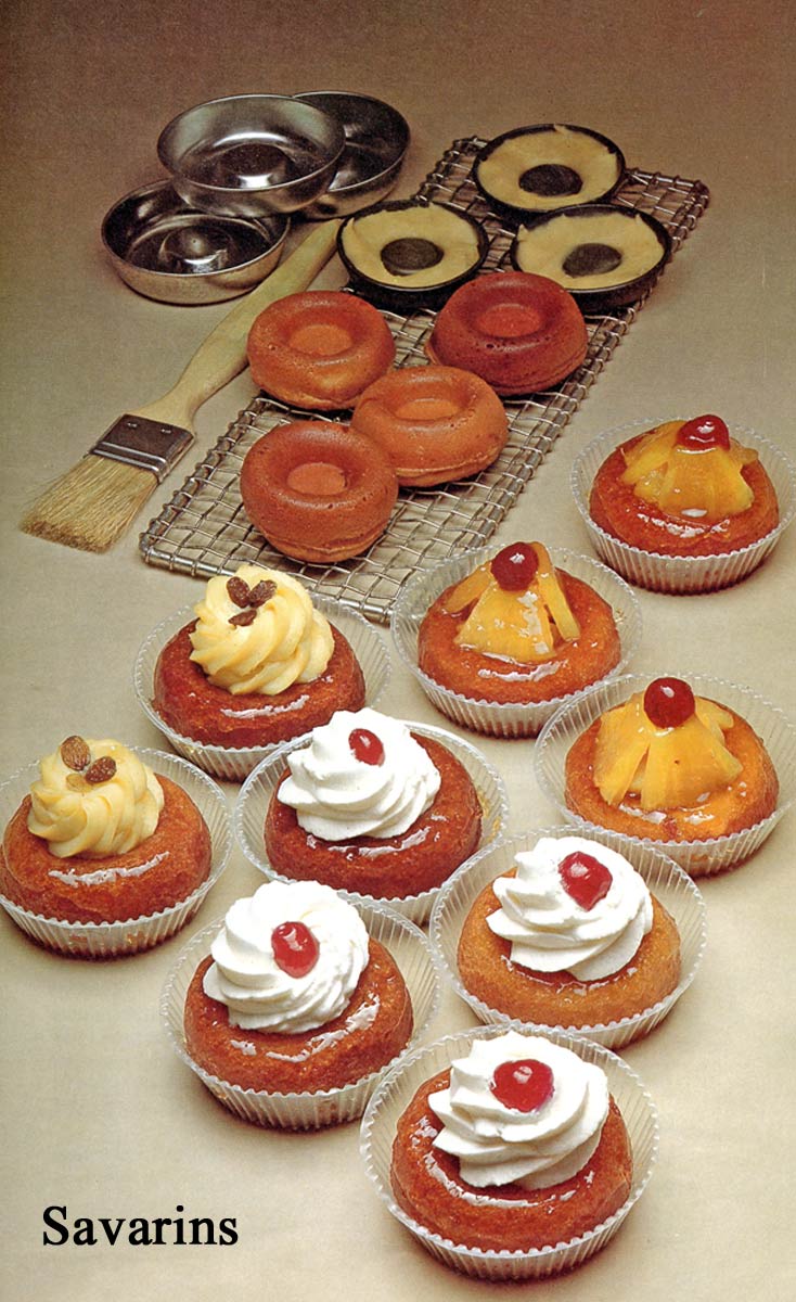 "Savarins de Lenôtre" (Crédit photo : Faites vos pâtisseries comme Lenôtre