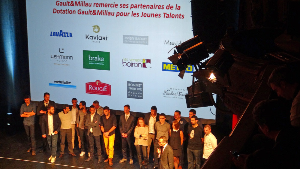 Remise des distinctions : Dotation "Jeunes talents"