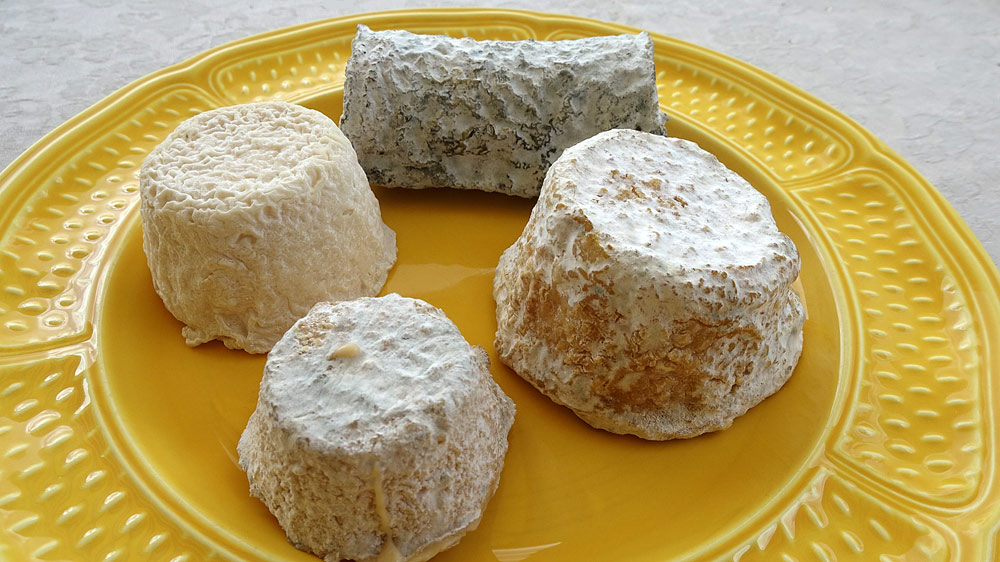 Les fromages achetés prêts à être dégustés