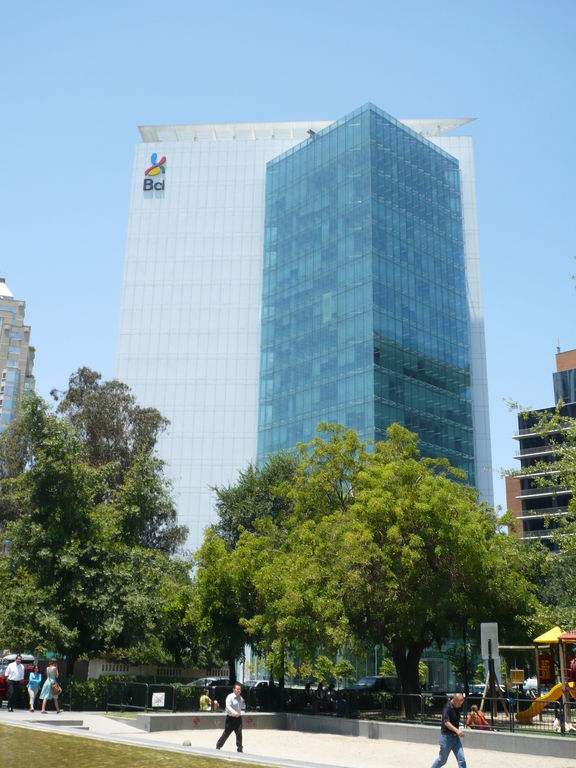 STOPRAY Safir, Edificio BCI, Santiago, Chile