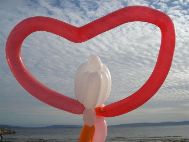 fabiccio pagliaccio animazione per feste spettacoli comici feste di paese matrimoni lucca viareggio pisa livorno grosseto pistoia firenze prato empoli massa carrara arezzo magie burattini clown bolle di sapone trucca bimbi mangiafuoco giocolieri trampolie