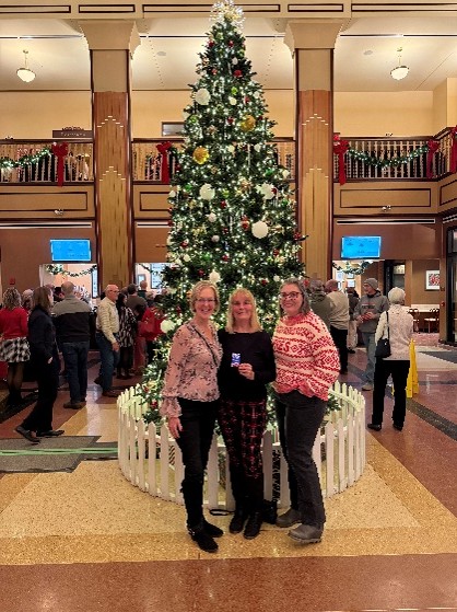 : PSC Business Card enjoyed “White Christmas” at the Paramount in Aurora with Dawn R, Vicki S & Allison S