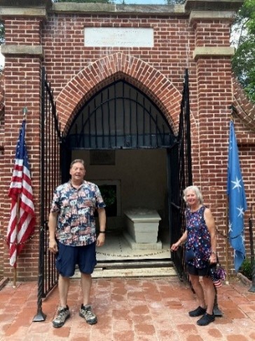 PSC Patch, Paula & Ted R visited George Washington’s Tomb at Mount Vernon, VA