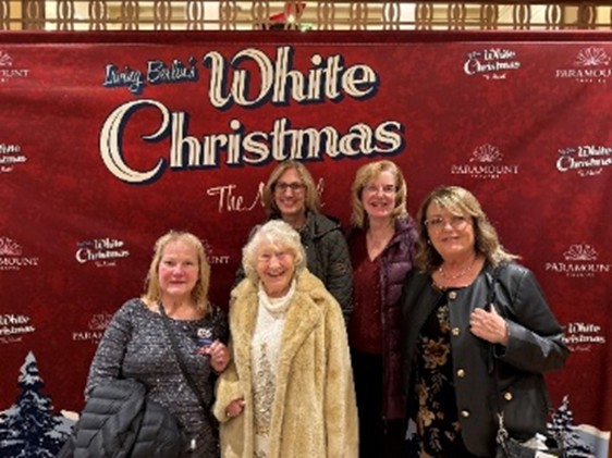 PSC Business Card enjoyed ‘White Christmas" at the Paramount with Jan L, Sandi S, Janice B, Sandy L, and Jamie M