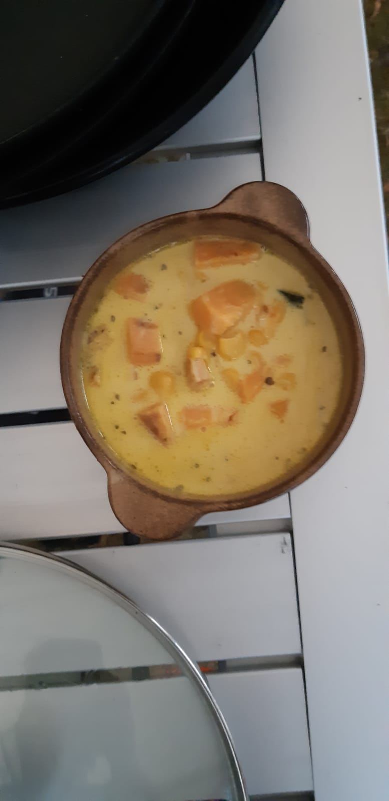 Ein Teich voll Mordlust... Camperssuppe... Süßkartoffel und Mais 