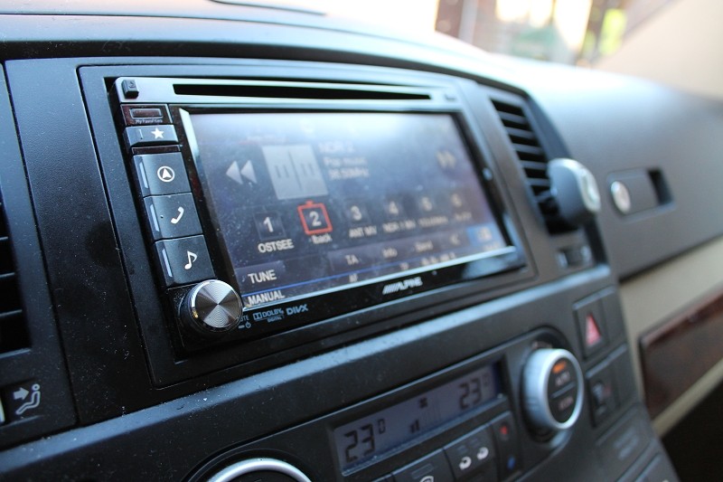 Carhifi im Doppelformat - Doppel-DIN-Geräte mit Navi, Radio und DVD...