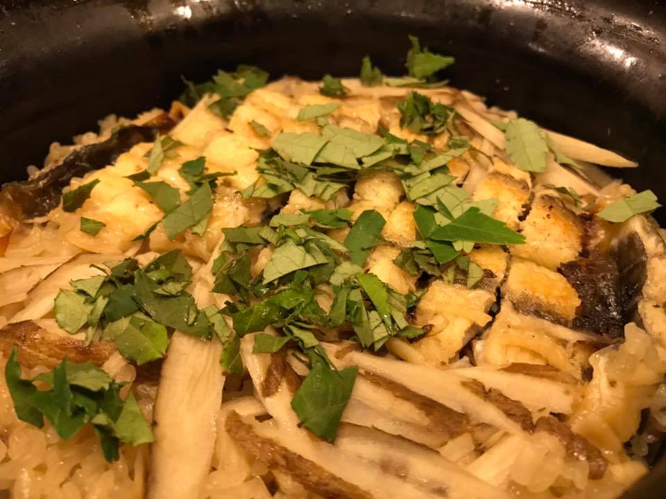 名物・鰻炊き込みご飯
