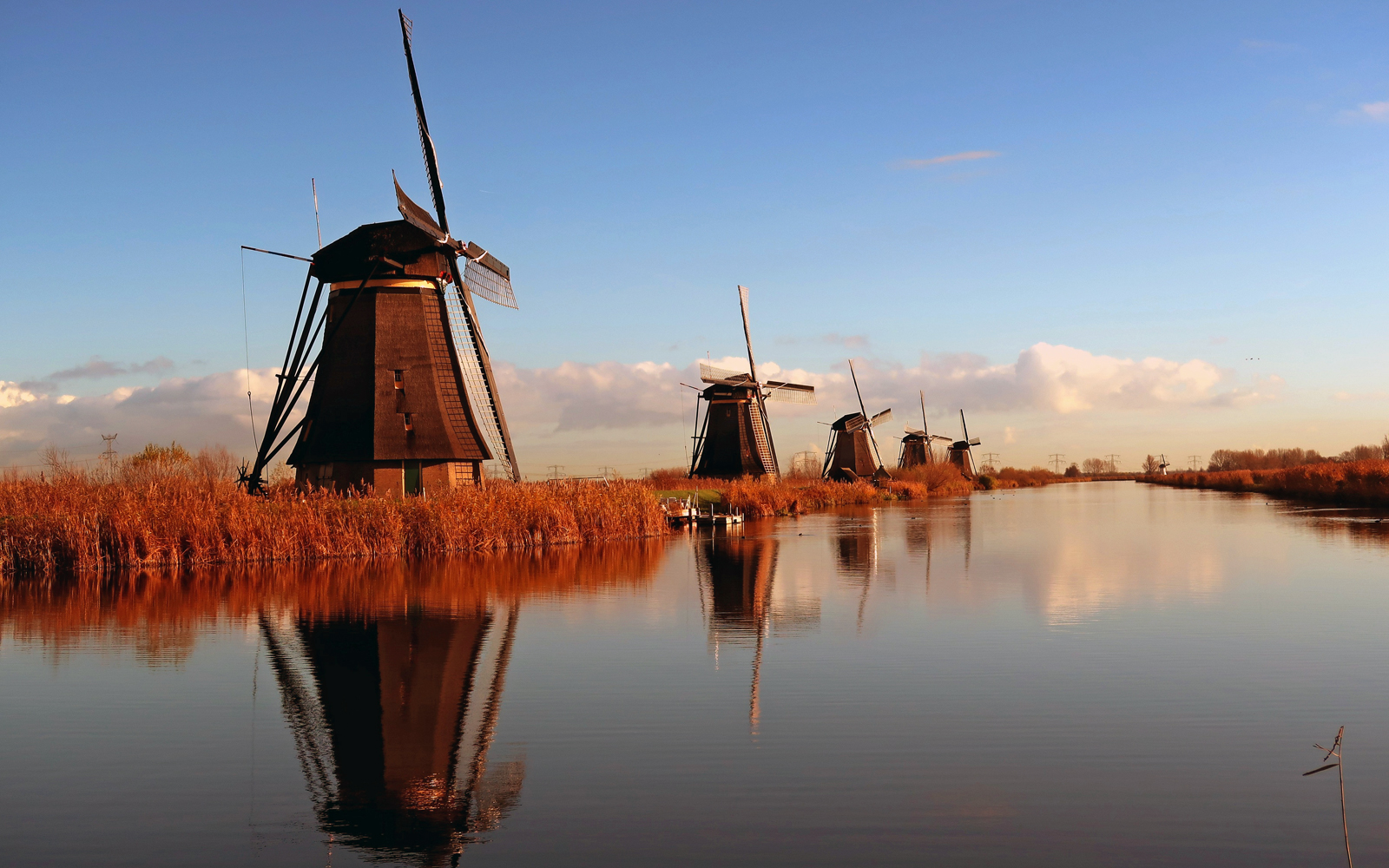 キンデルダイク エルスハウトの風車群 世界遺産データベース