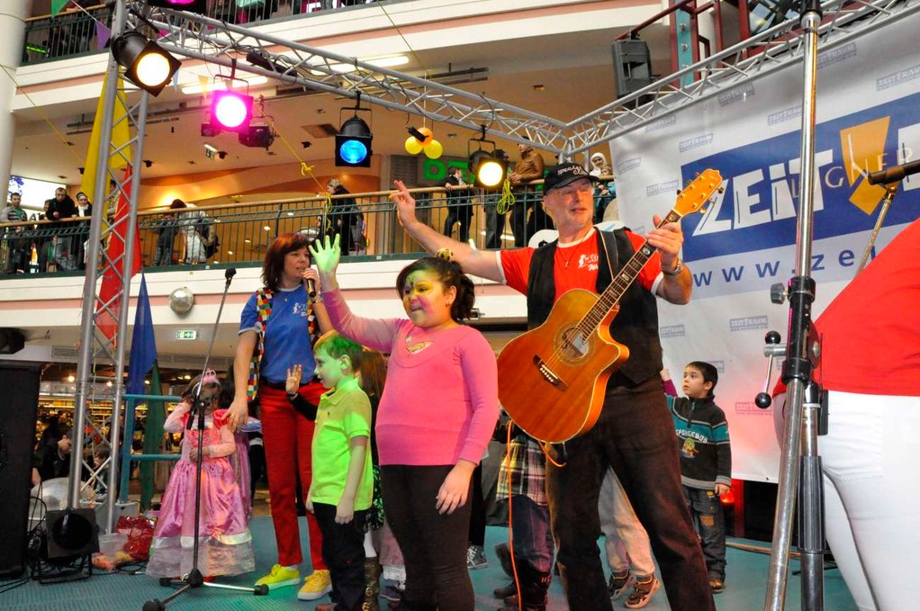KIGRU Show - hallooh