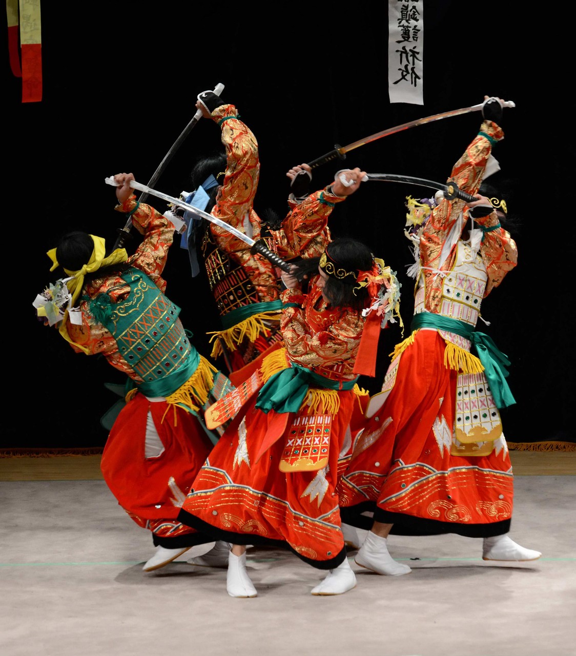 「八ツ花」　阿刀神楽団（広島市安佐南区）