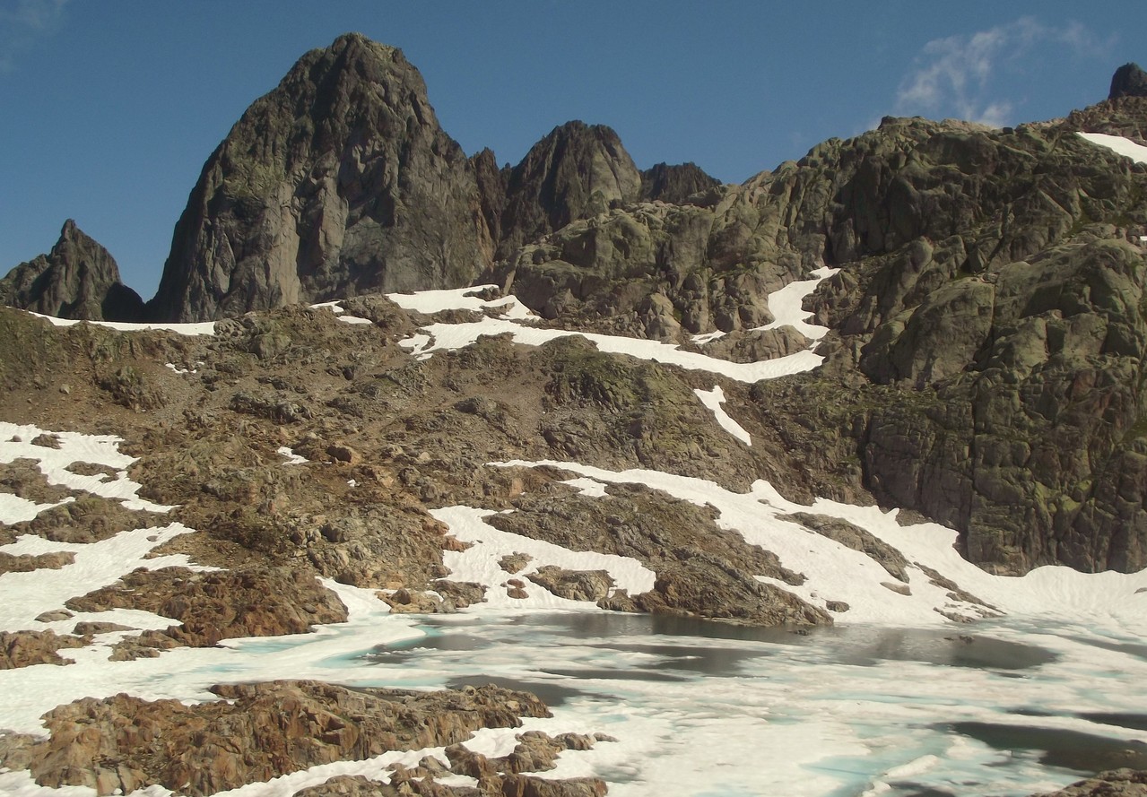 Les lacs Noirs - blancs de glace