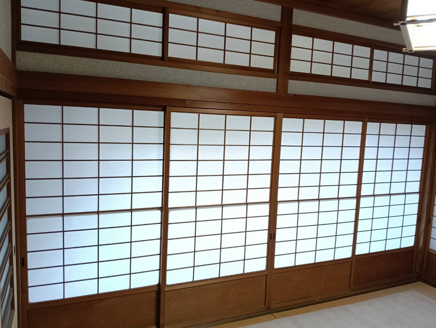 三木市　障子貼替