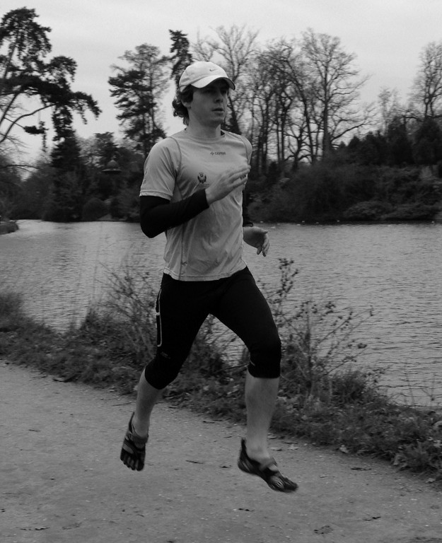 Jogging avec mes Vibram au Bois de Boulogne, Paris coach sportif
