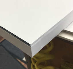Einrahmung;  Bilderglas abgeklebt. Optium Acrylglas