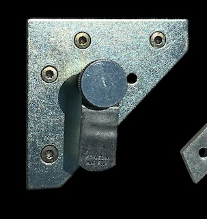 Suspensions multifonctionnelles pour cadre