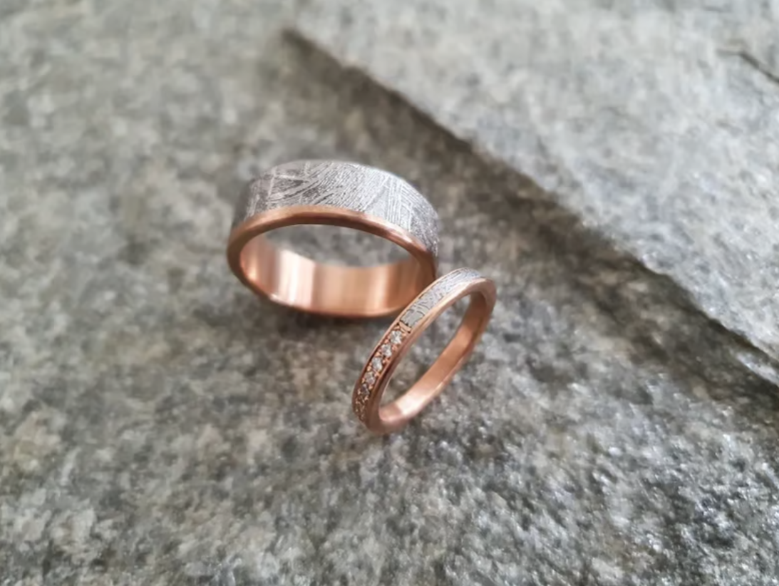 Roségold mit Meteorit und Diamanten 