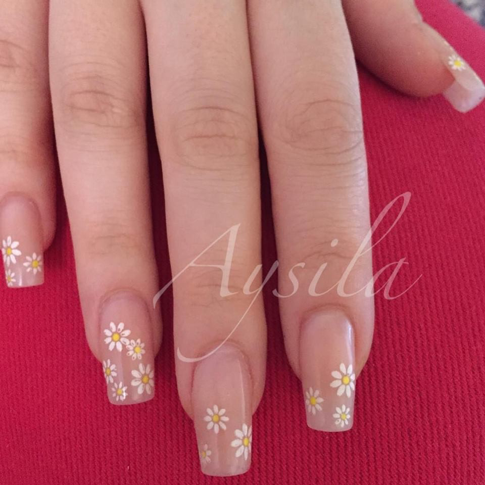 Natur Nagelmodellage Blümchen