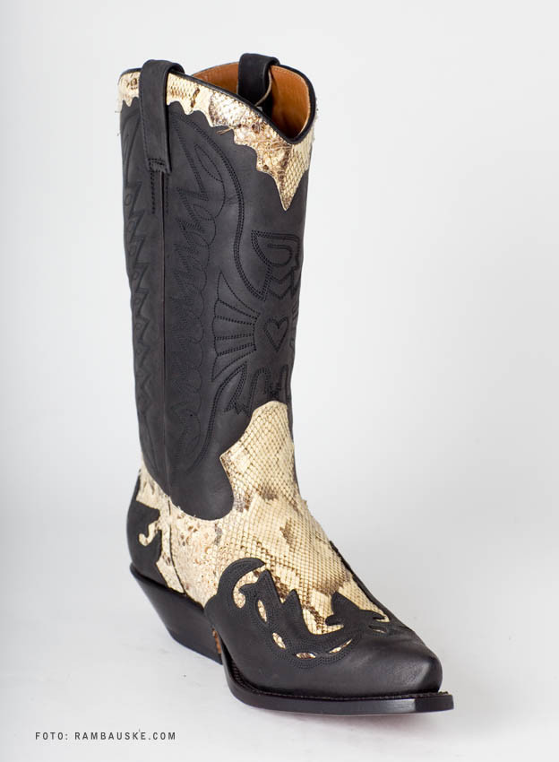 Boots gr 42
