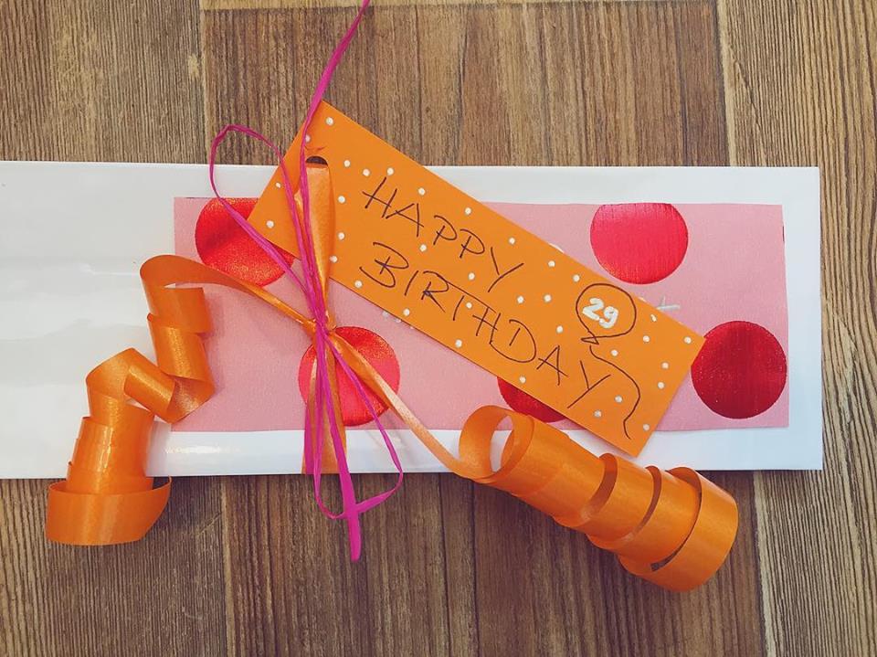 Upcycling: alte Teetüten neu verwenden, Ressourcen schon und individuelle Geschenke basteln