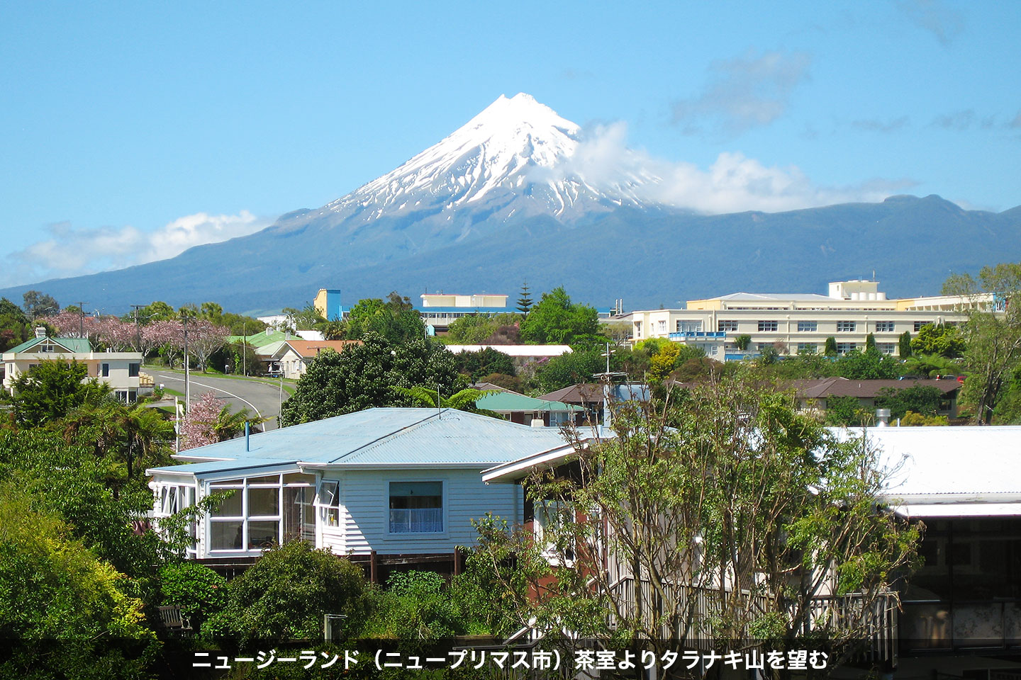 袴田一級建築設計事務所 ホーム 袴田一級建築設計事務所 静岡県三島市
