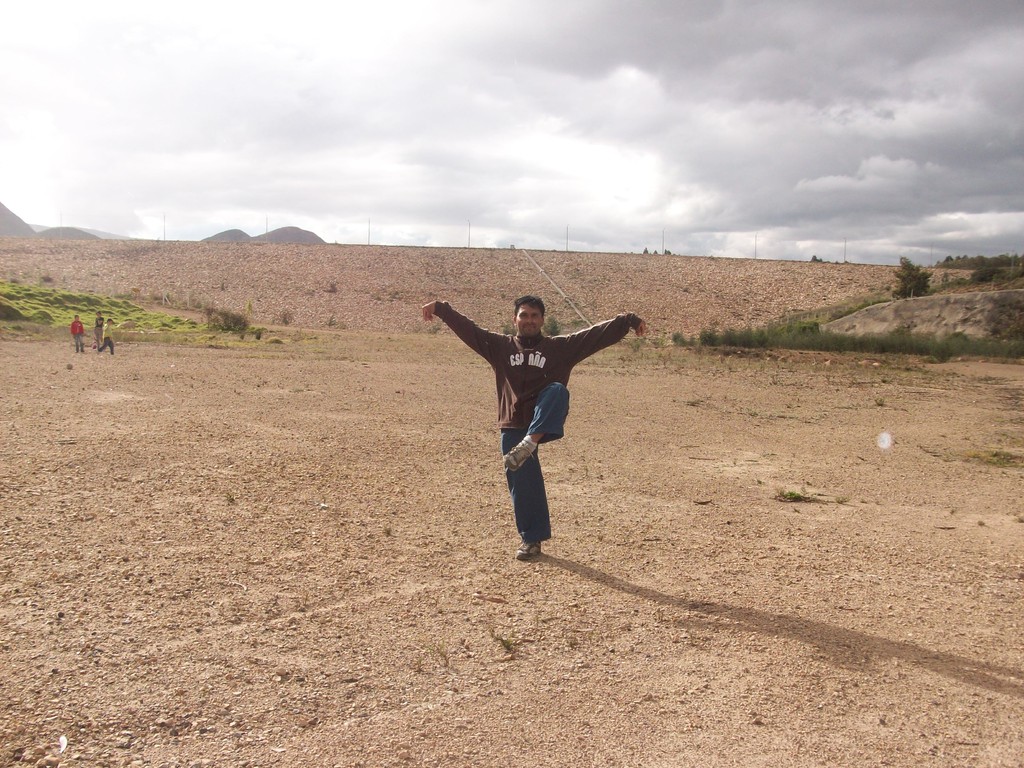 INSTRUCTOR LUIS CHINCHILLA DESIERTO