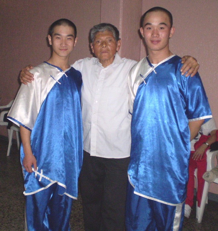 ALUMNO Y SHAOLIN
