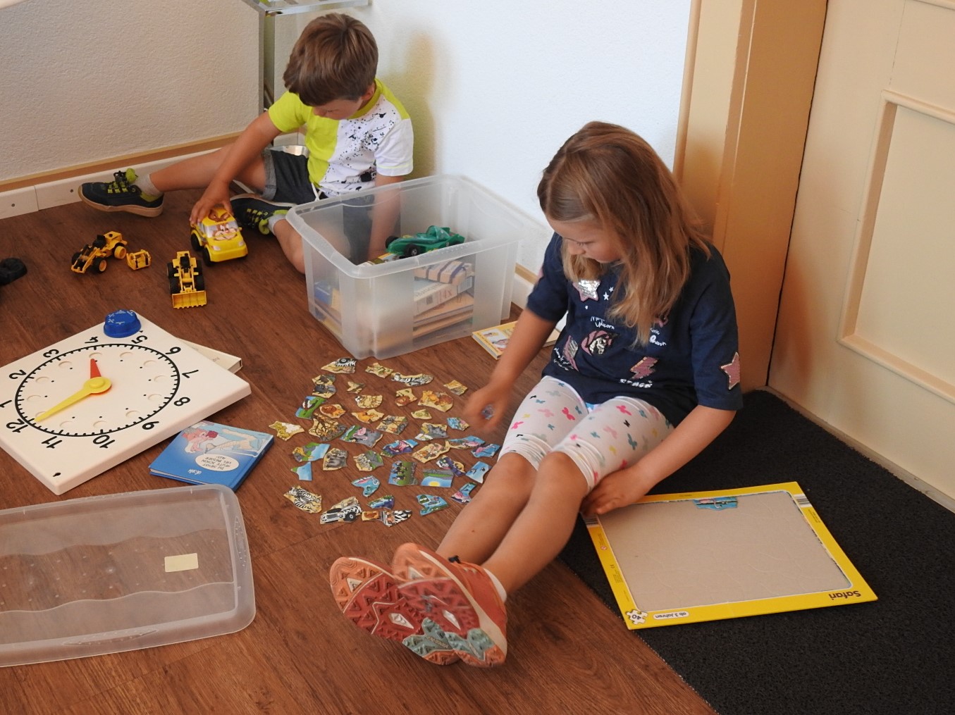 Spielsachen machen die Zeit, in der Mami oder Papi in der Behandlung ist, kurzweiliger.