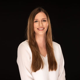 Julia, Social Media Marketing